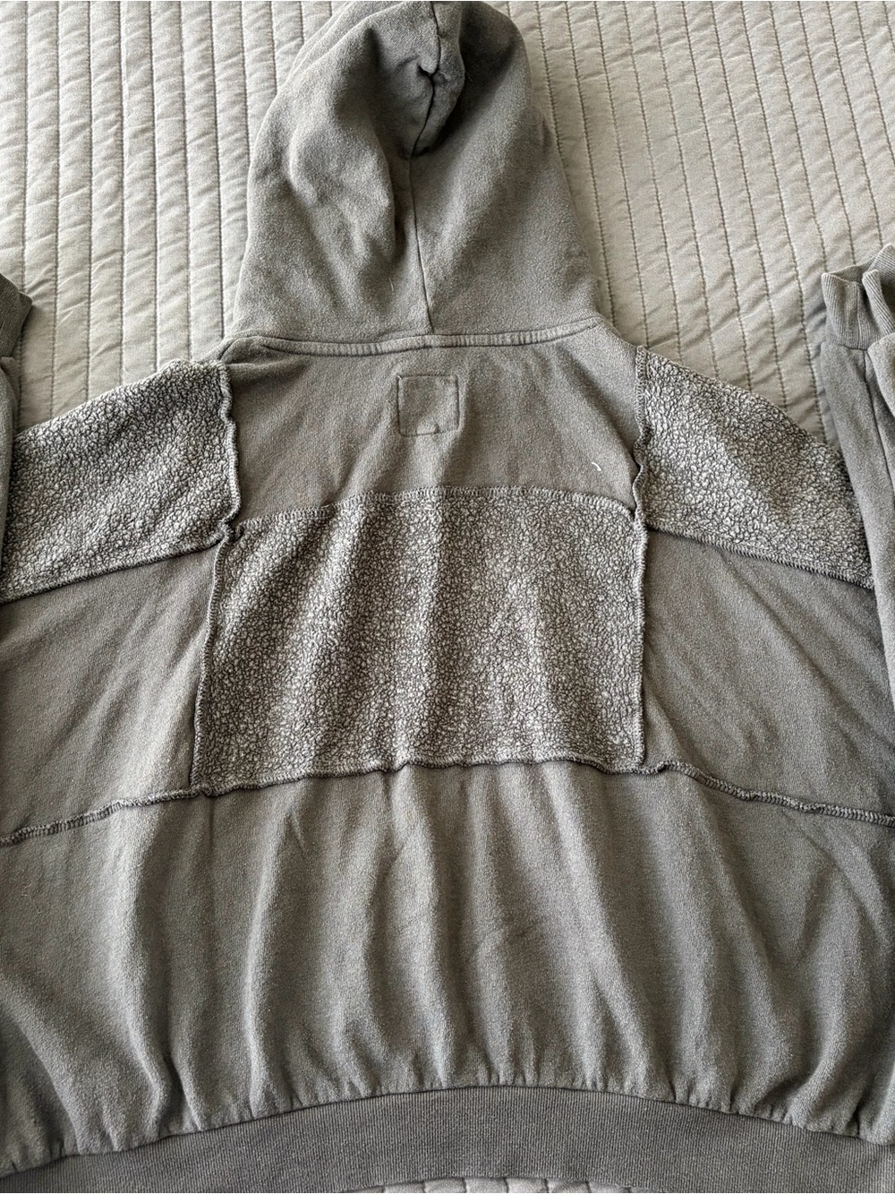 aerie Sherpa Patchwork Hoodie Mixed Media Oversized Gray Pullover Sweatshirt L - Picture 9 of 10